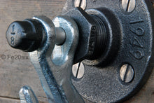 Load image into Gallery viewer, Fe20six vintage silver coat hook